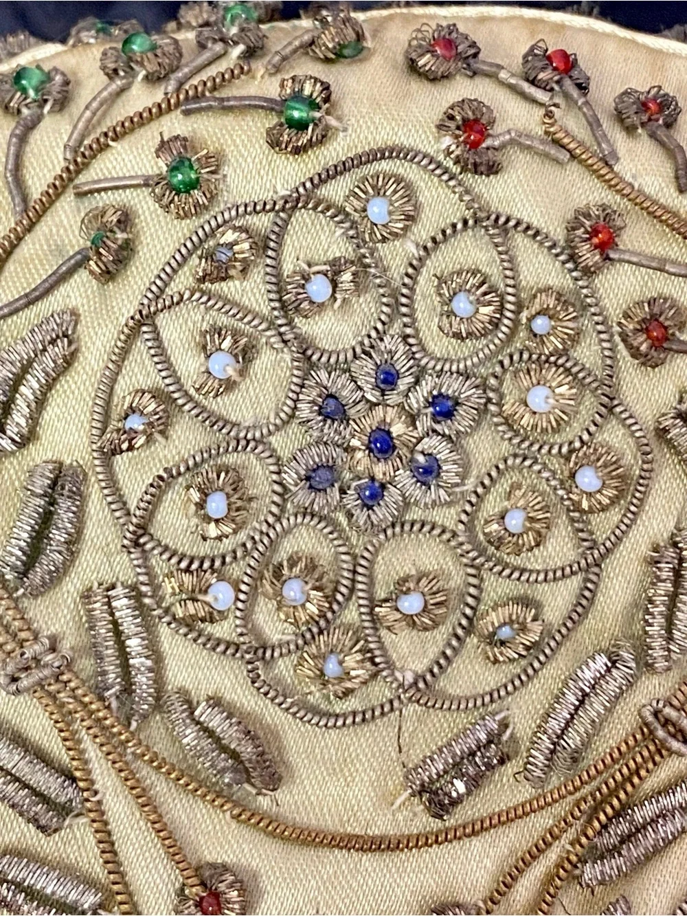 VTG Antique Zardozi Embroidered Pillbox Hat Gold Metallic Bead Nawabi Topi Cap - Picture 4 of 7
